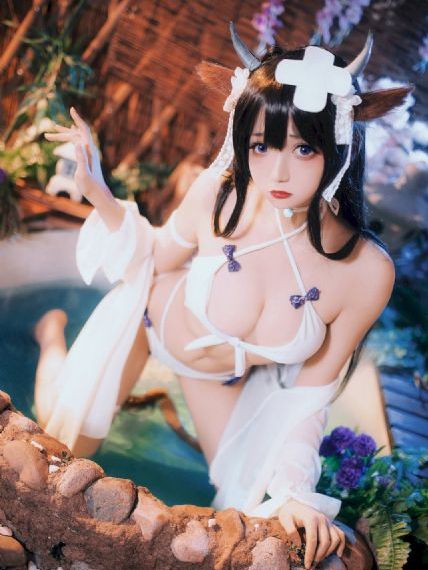 丝袜与影视先锋和美女_4K神马在线观看