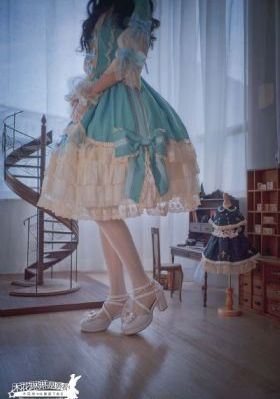 亚洲国产成人综合c婷_1080迅雷电影在线
